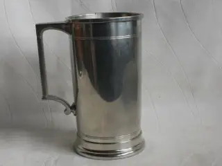 Ølkrus af tin