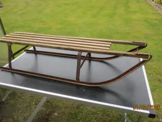 1 stk Retro Slæde