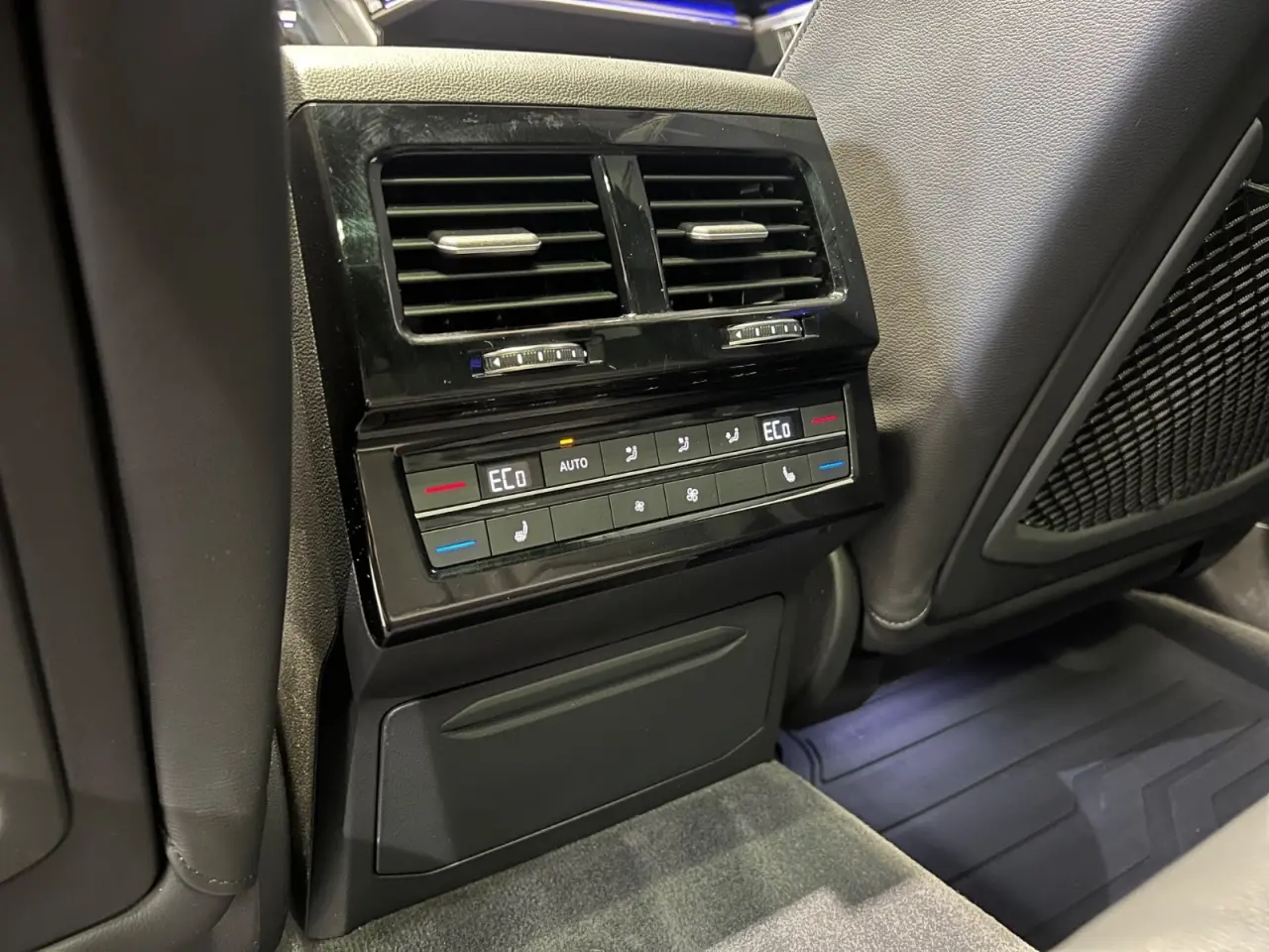 Billede 24 - VW Touareg 3,0 TDi 286 R-line aut. 4Motion