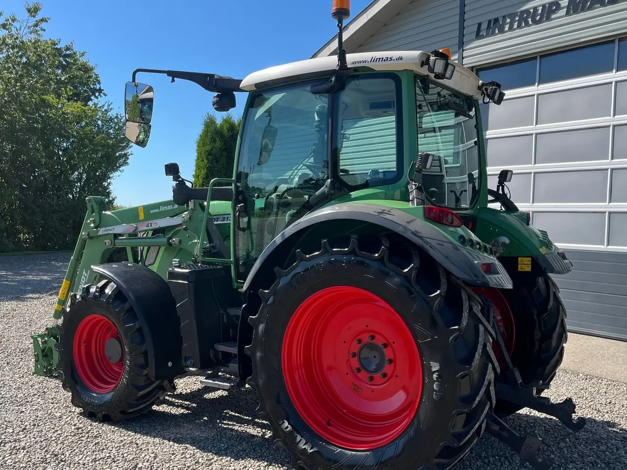 Billede 3 - Fendt 313 VARIO Med frontlift og frontlæsser