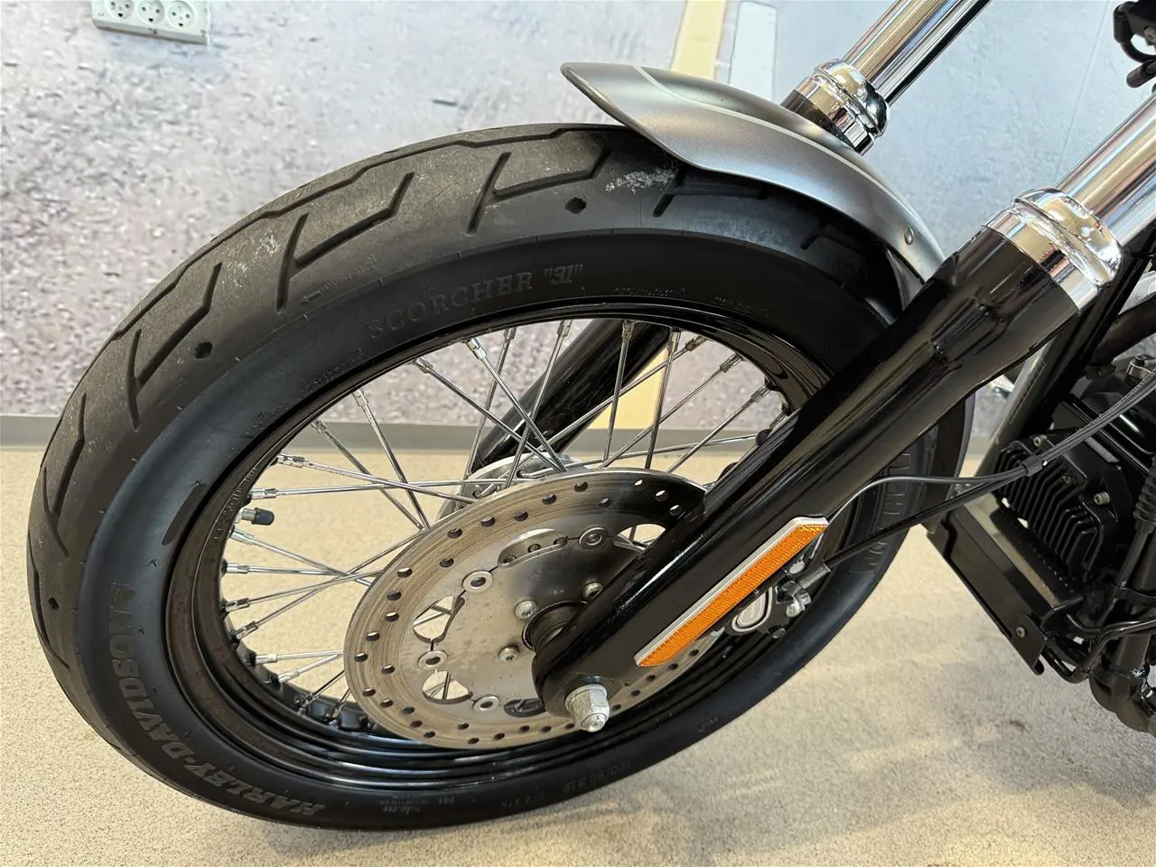Billede 25 - Harley-Davidson FXDB Dyna Street Bob 103