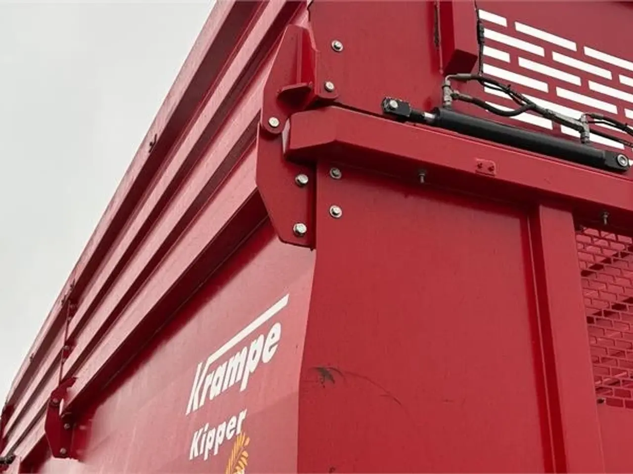 Billede 11 - Krampe Big Body 750 Hydraulisk Klapbar side