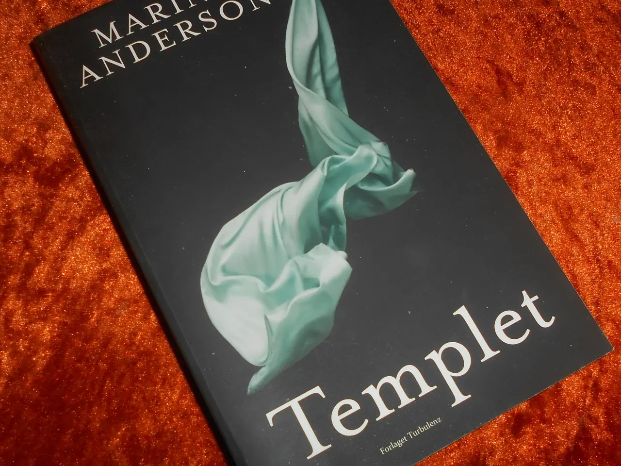 Billede 1 - Templet, Marina Anderson