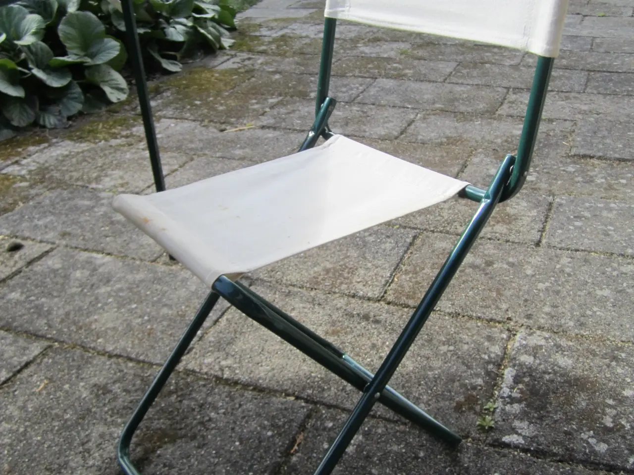 Billede 4 - BYD. Retro. Skønt Picnicbord og Stole.