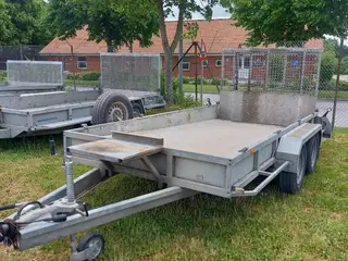 Tiki TP 385-dlb Biltrailer