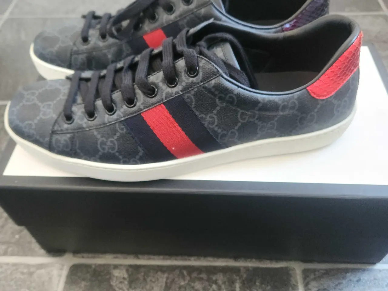 Billede 3 - Gucci Sneakers – Originale & med kvittering Str. 4