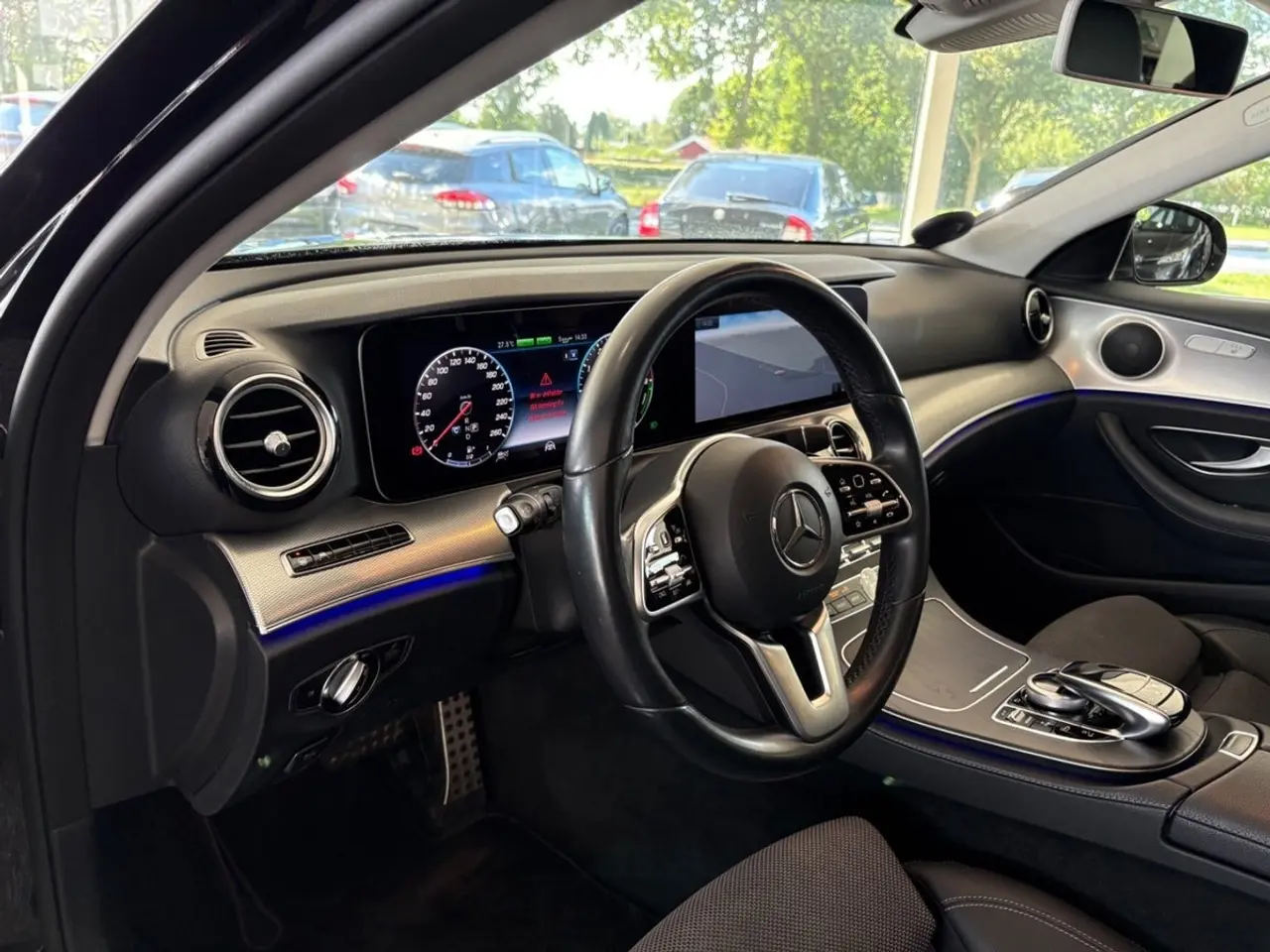 Billede 5 - Mercedes E300 de 2,0 Avantgarde stc. aut.