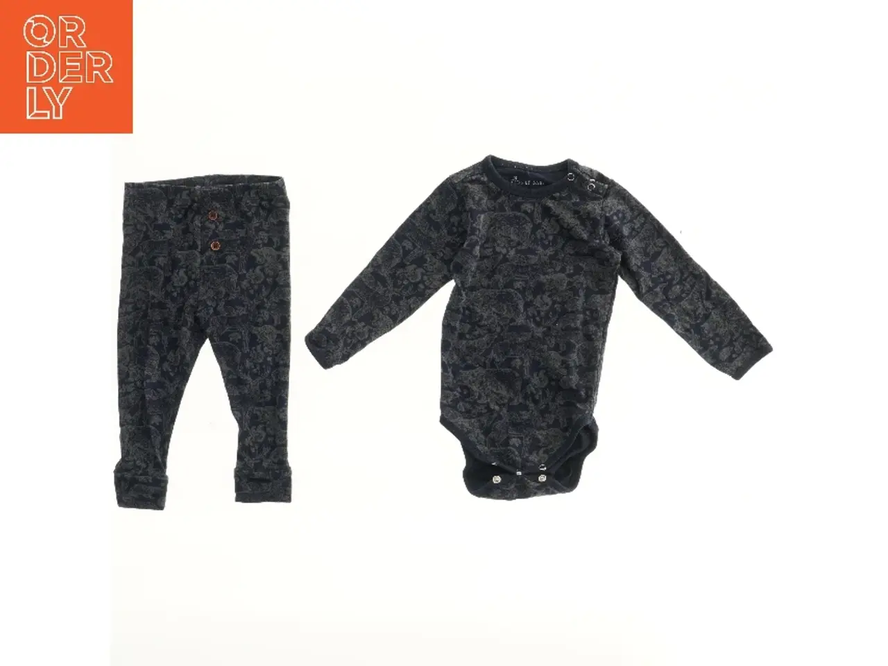 Billede 1 - Kids Up (str. 74) Baby heldragt og bukser med mønster
