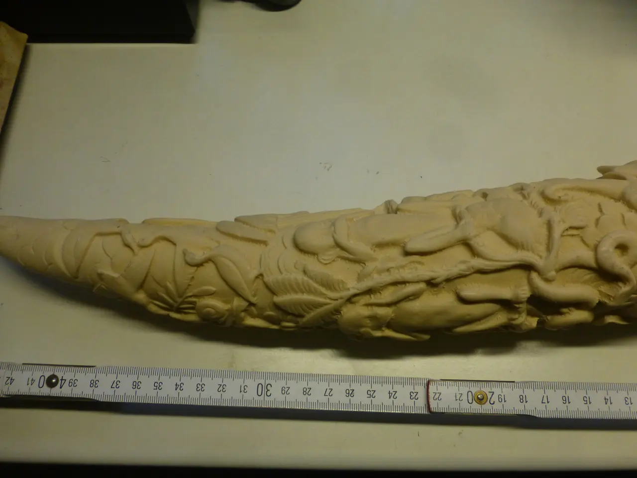 Billede 2 - "Stødtand" Stor Udskåret 40cm Deko M/Dyr Ben Look