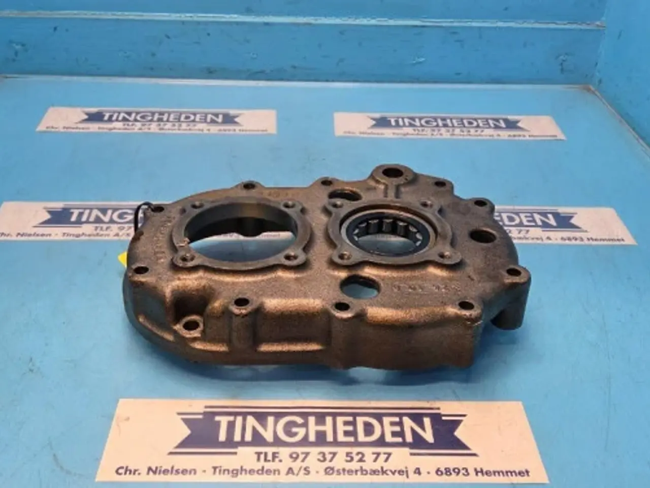 Billede 1 - Ford 8340 Transmission Dækplade