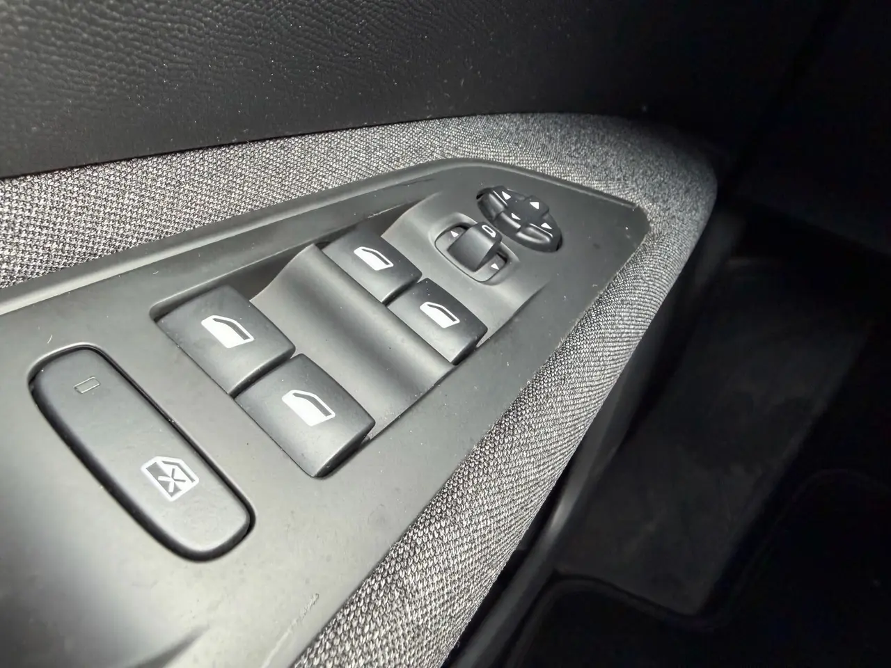 Billede 14 - Peugeot 3008 1,2 PureTech Strike 130HK 5d 6g