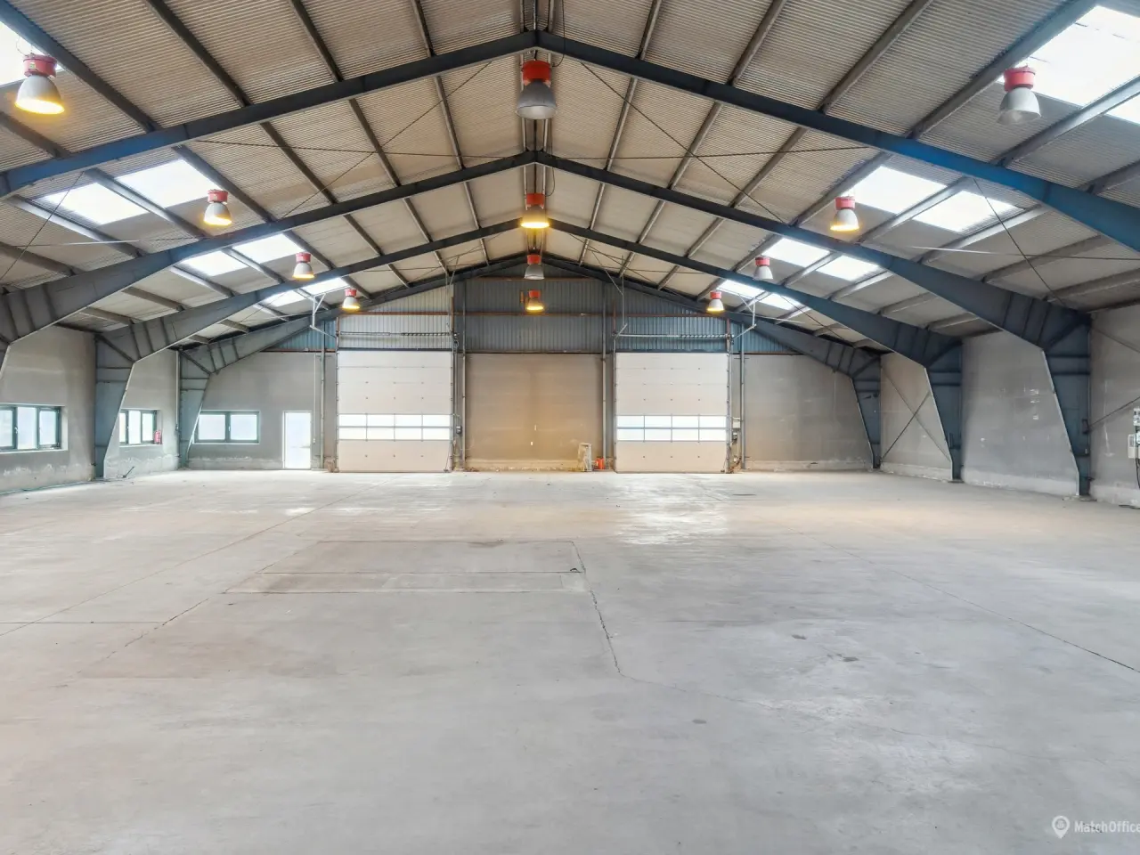 Billede 12 - 2.080 m2 logistiklejemål med 6 porte og en loftshøjde på 8 m. beliggende i Hvidovre.