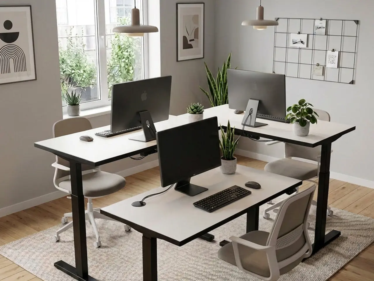 Billede 2 - Linak Hæve/sænkebord – Hvid/Sort Stel 120x70cm
