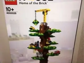 Lego Tree.