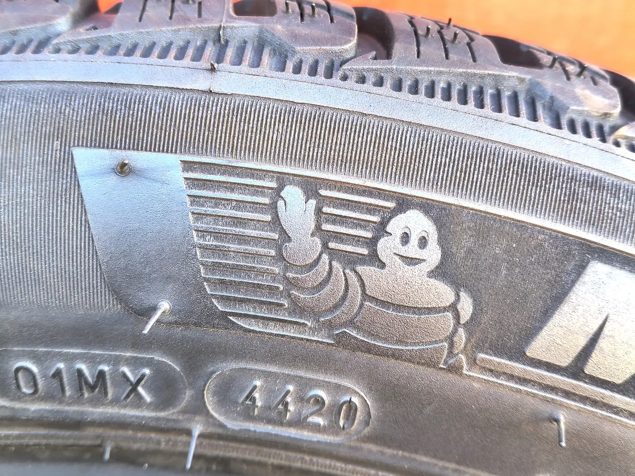 Billede 6 - R18 Michelin vinterdæk