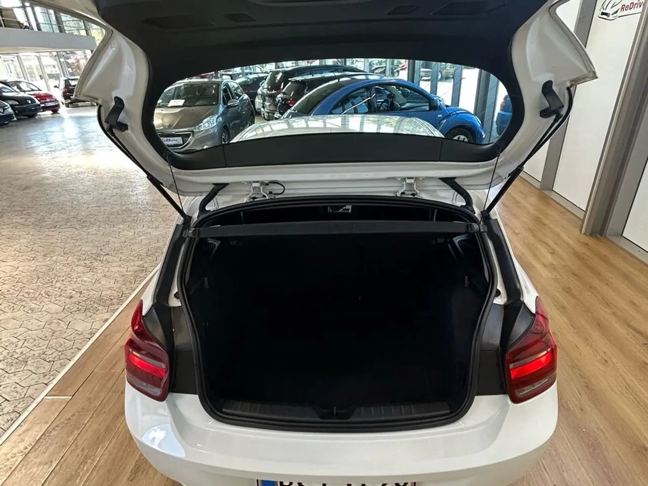 Billede 14 - BMW 116d 1,6 EfficientDyn. Mild hybrid 116HK 5d 6g