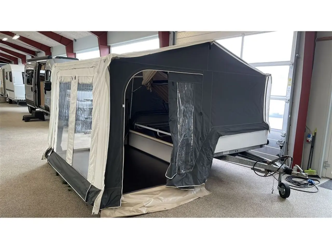 Billede 2 - 2014 - Combi-Camp Country Kingsize