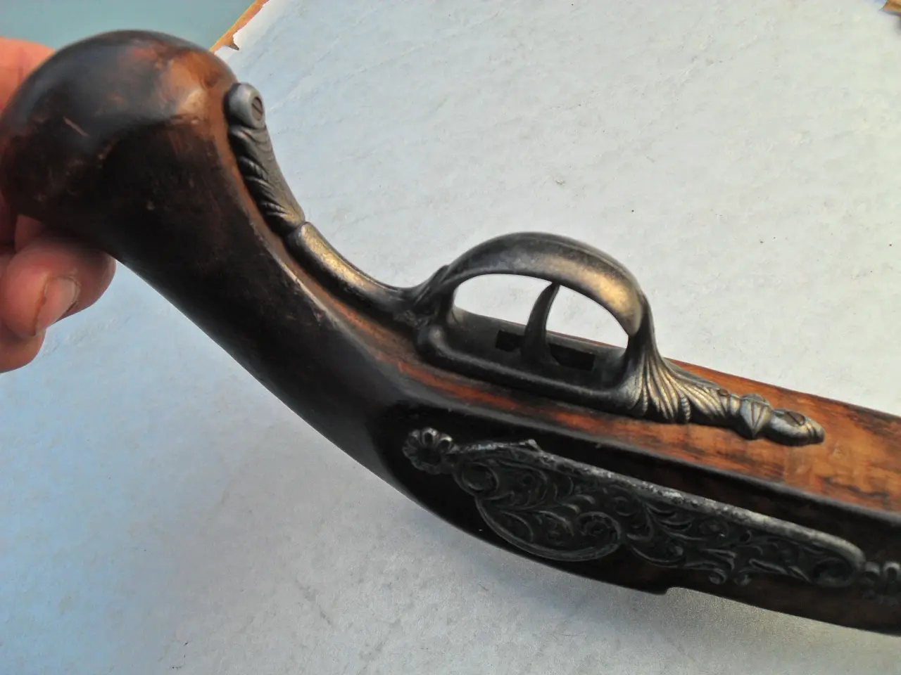 Billede 5 - gammel flintepistol