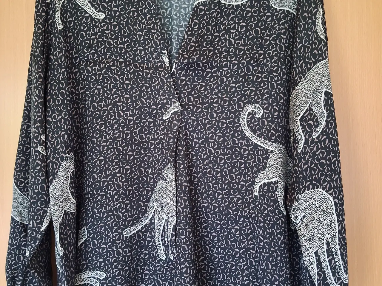 Billede 6 - Bukser og skjortebluse