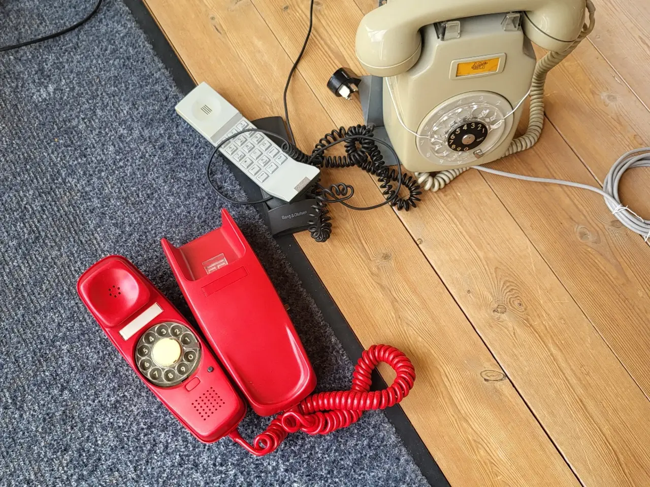Billede 1 - Retro telefoner