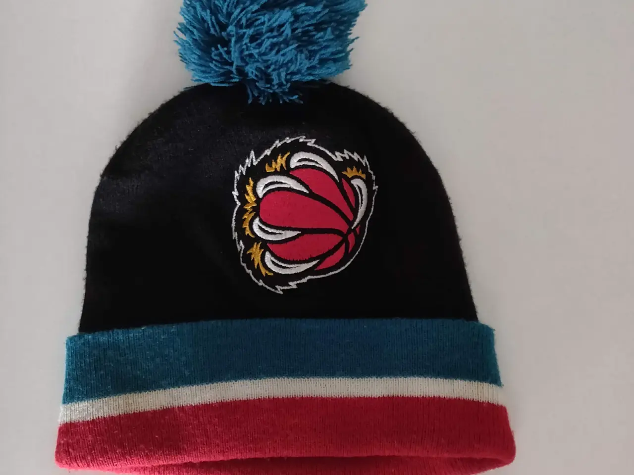 Billede 1 - Mitchell & Ness Vancouver Grizzlies knit beanie