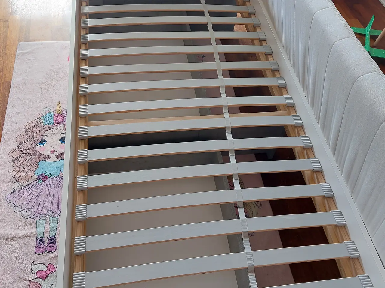 Billede 3 - Flot børneseng 