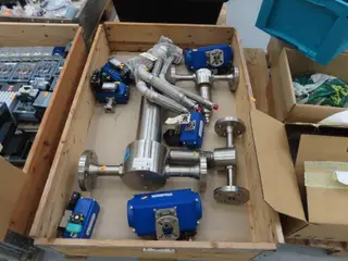 Palle med valve actuator VENUS PNEUMATIC, div. filtre CLASSIC FILTERS m.m.