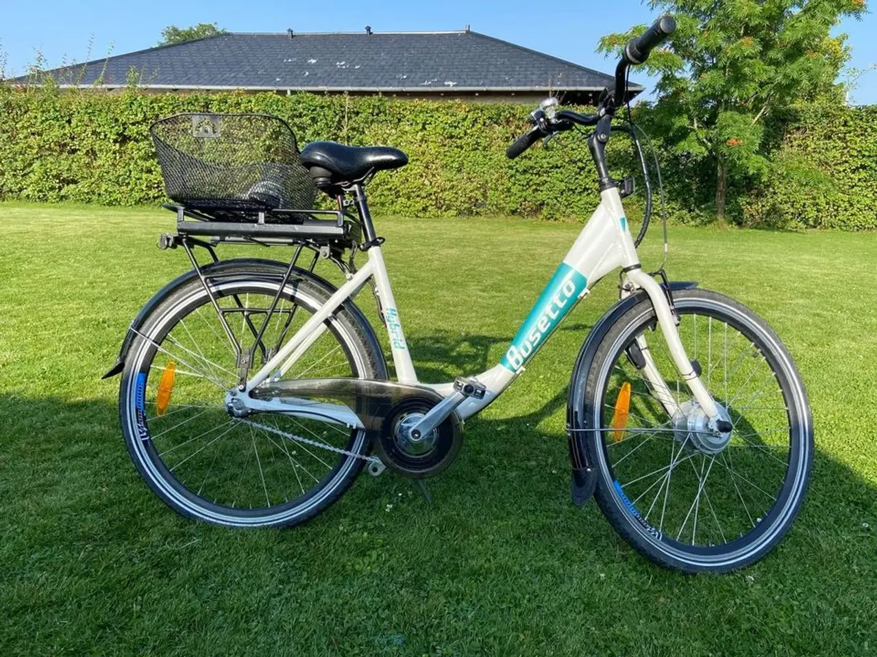 Billede 1 - Busetto. Uden batteri og Oplader. 26" Hjul, 46cm. 