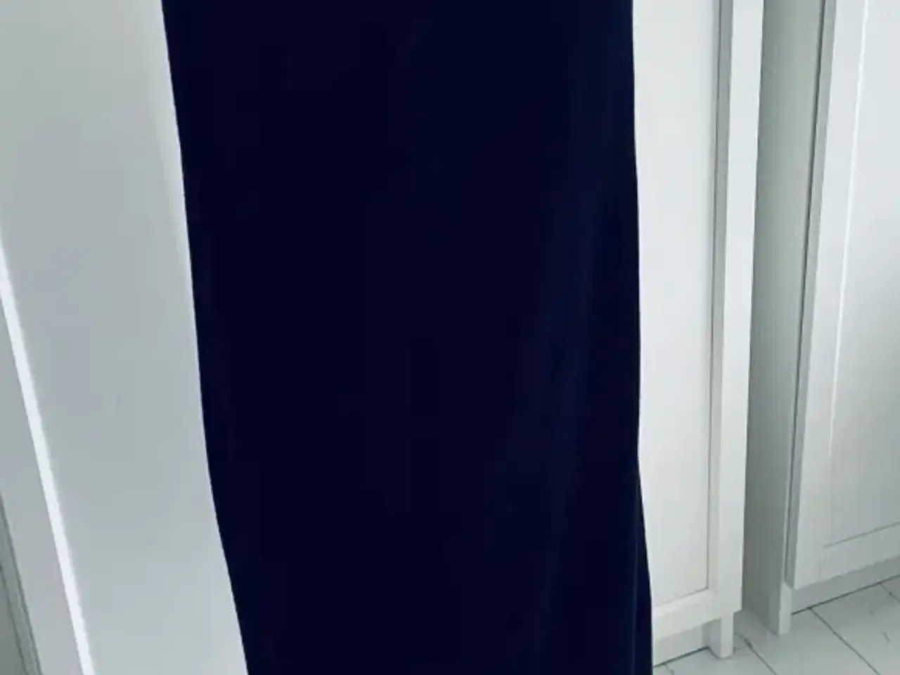 Billede 3 - Gina tricot kjole i sort