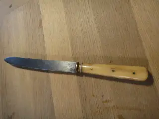 Gammel kniv