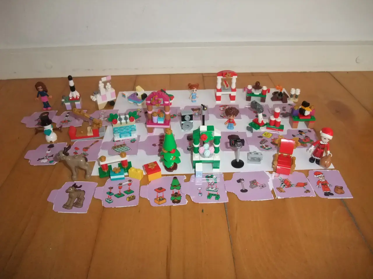Billede 1 - LEGO Friends Julekalender (41706)