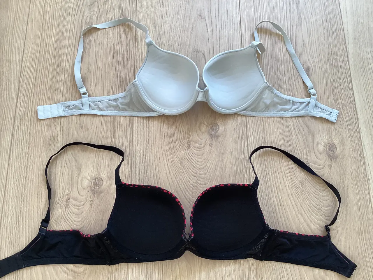 Billede 6 - 4 - BH. str. 75 C - i alt 120 kr.