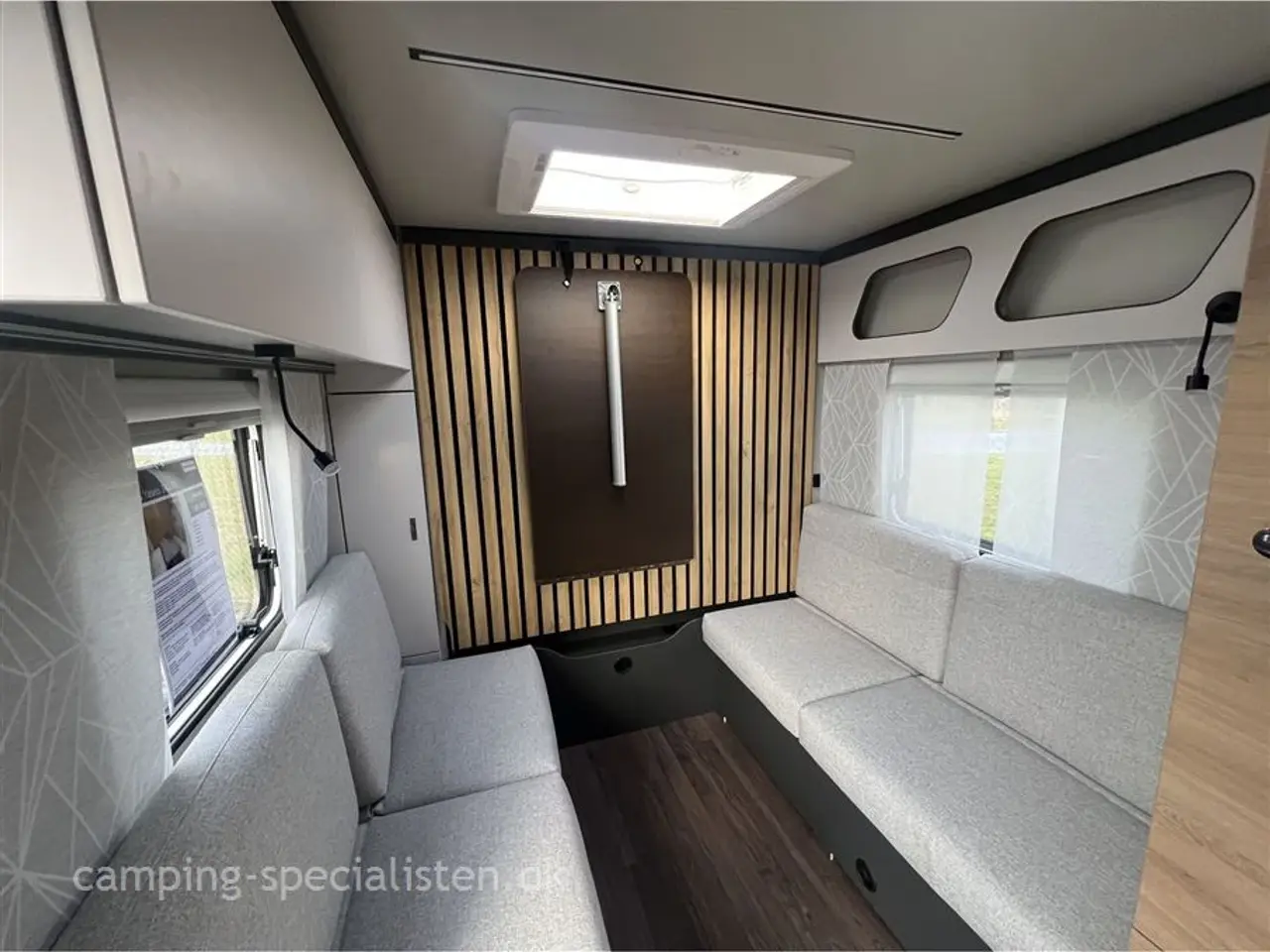 Billede 10 - 2024 - Knaus Yaseo 340 PX   Helt ny model fra Knaus Yaseo 340 PX 2024 (kun 218 bred) - kan ses hos Camping-Specialisten .dk