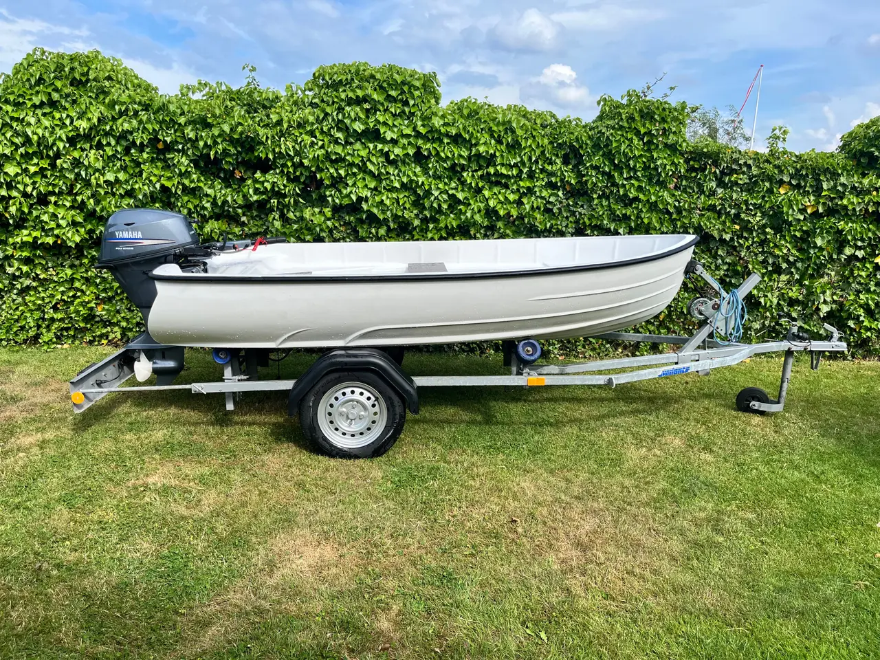 Billede 1 - Jolle With 200 Dromedille