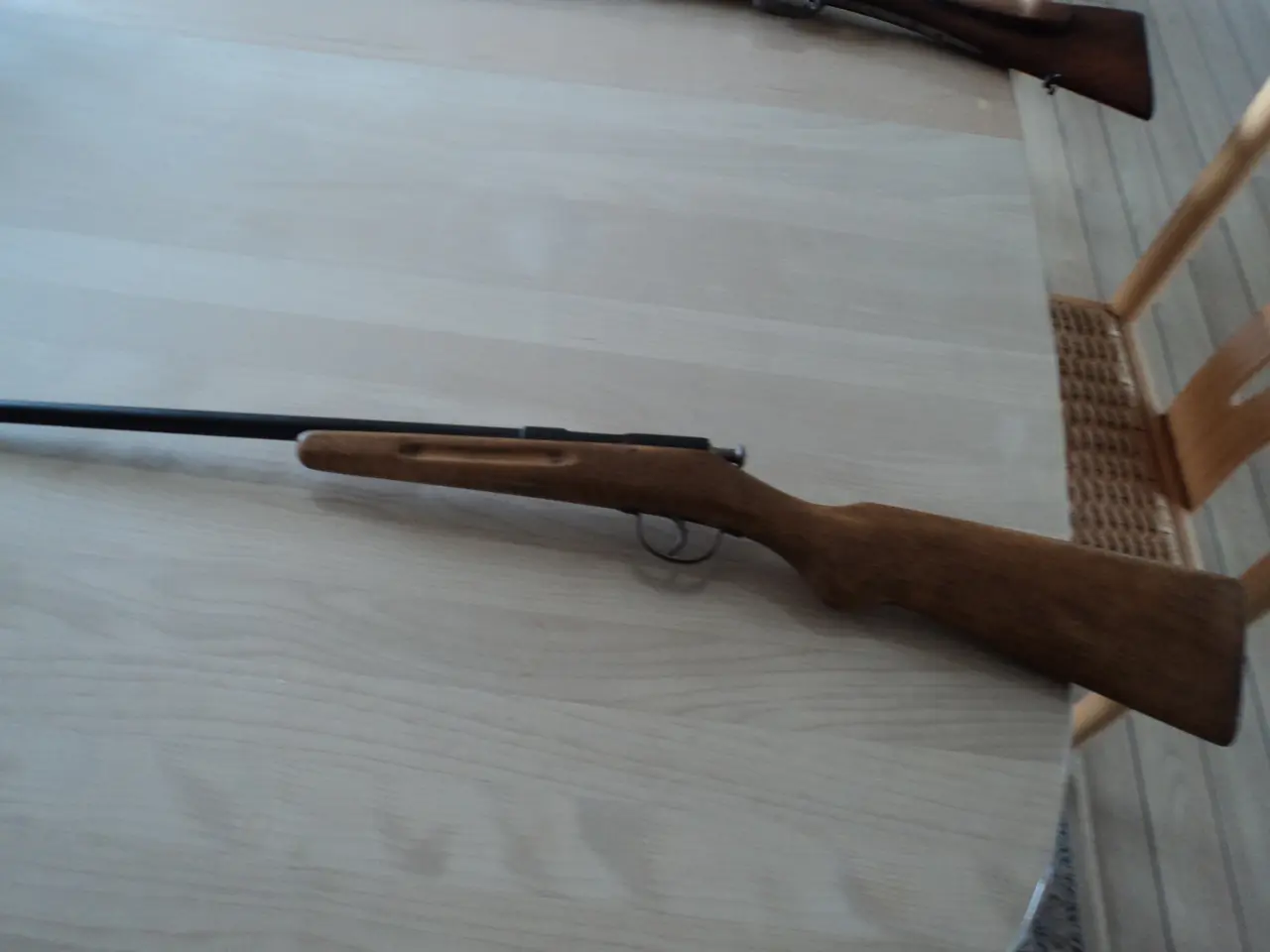 Billede 2 - Deaktiveret salonriffel 9 mm.