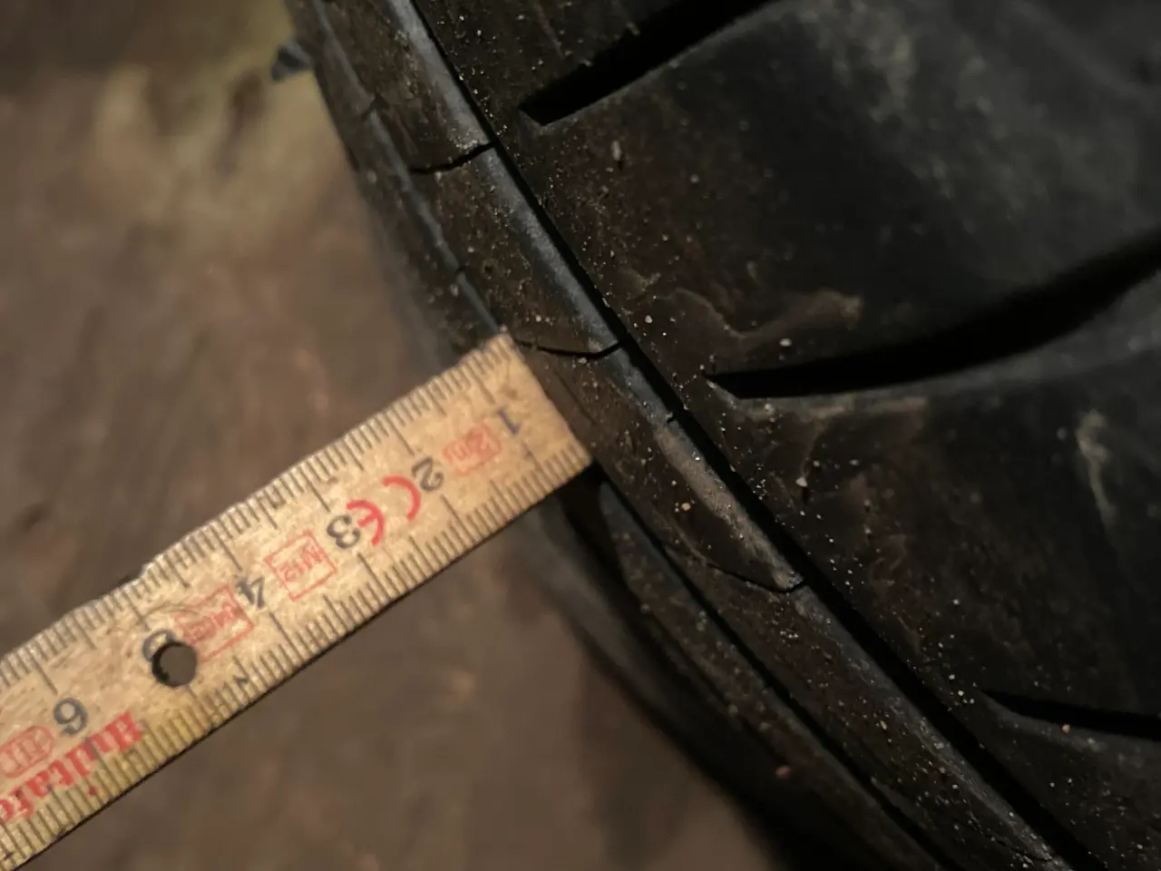 Billede 2 - Bridgestone sommerdæk 175/65 r14