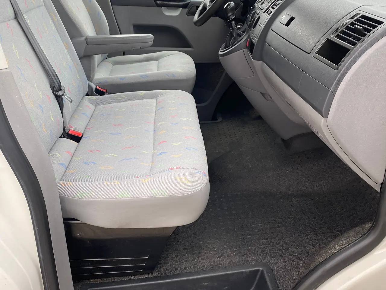 Billede 12 - VW Transporter T5 1,9 TDI 104 HK 