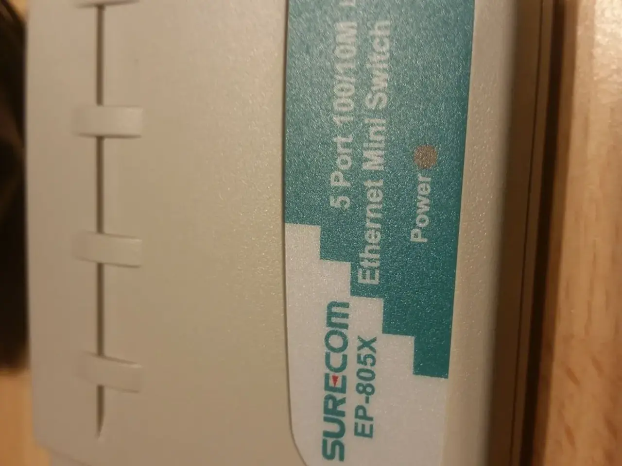 Billede 2 - SureCom 5ports switch !