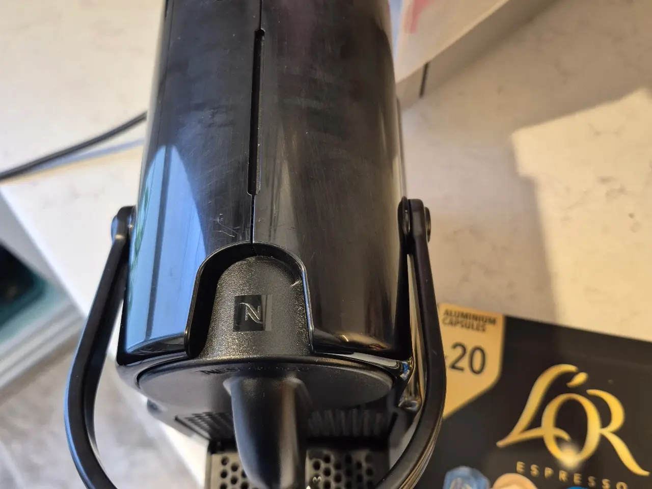 Billede 2 - Nespresso Inissia kaffemaskinel