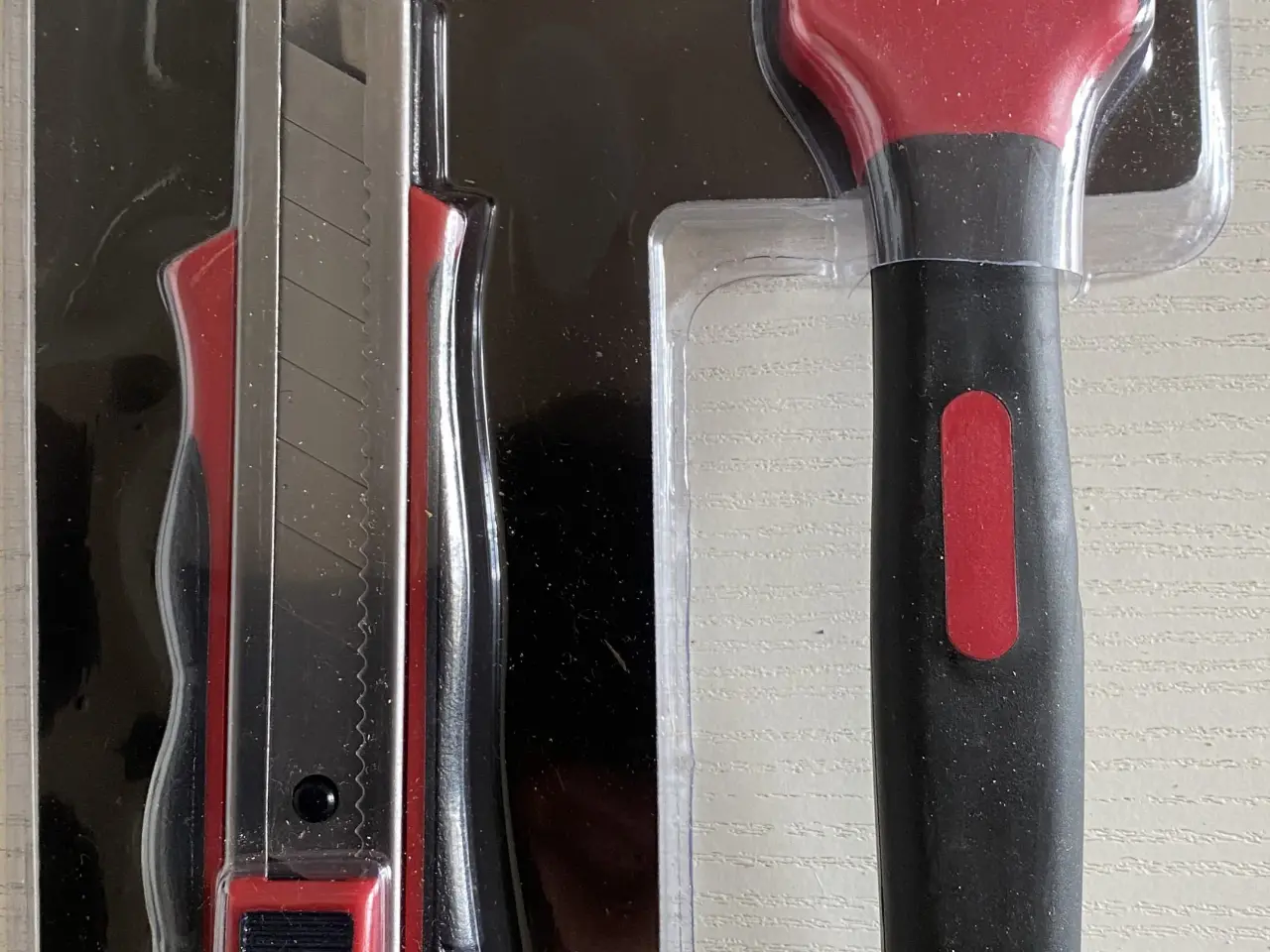 Billede 1 - Hobbykniv og malingskraber