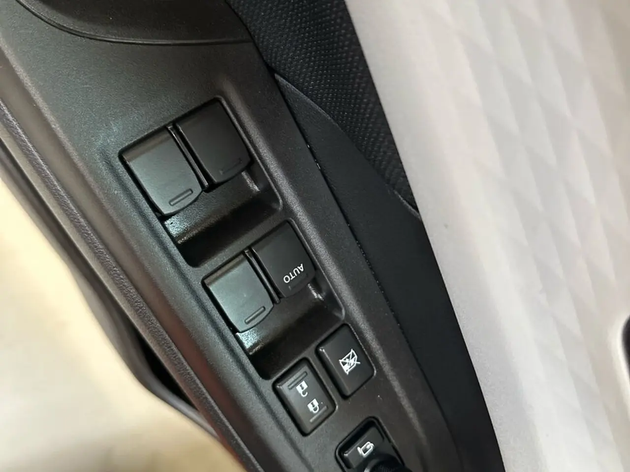 Billede 10 - Suzuki Swift 1,2 Desire 82HK 5d