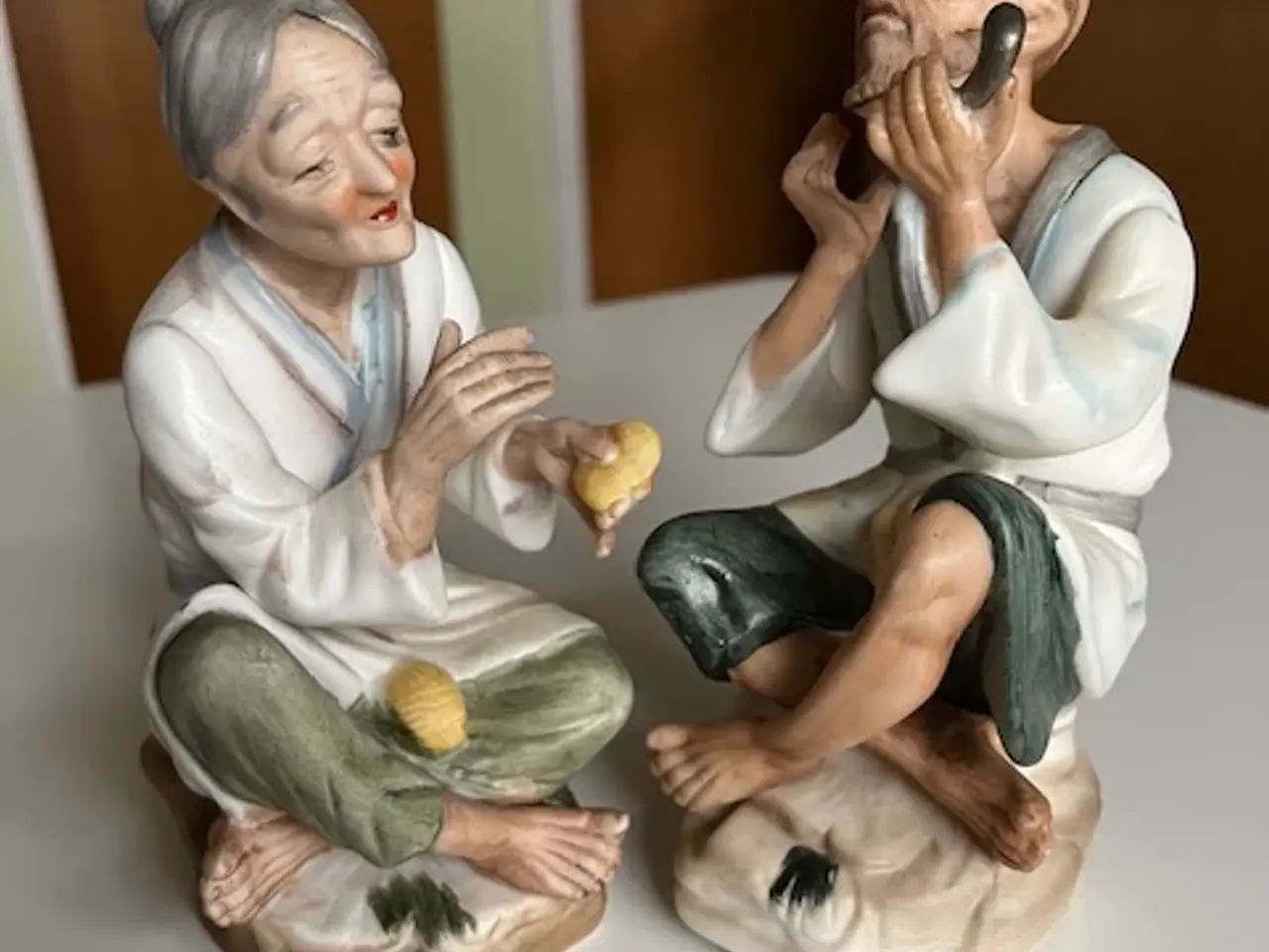 Billede 2 - figurer 2 ældre mennesker