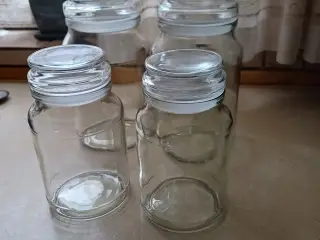 Opbevaringsglas 4 stk. med lufttætte låg