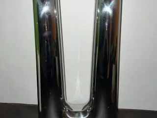 Gulvstage Georg Jensen med led lys