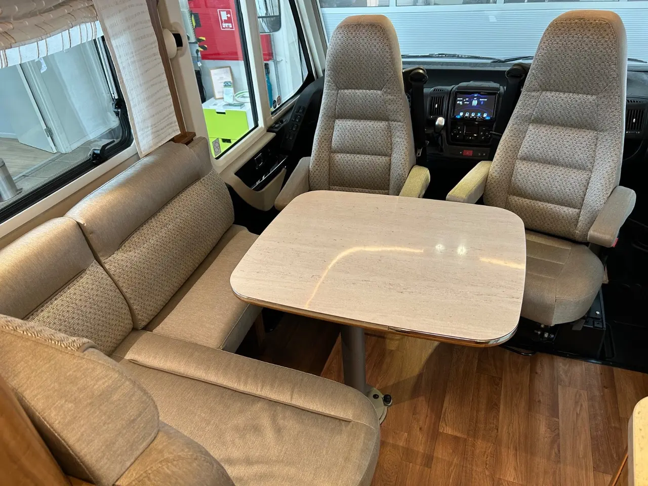 Billede 8 - Hymer B-Klasse 2,3 MJT DL 588 aut.