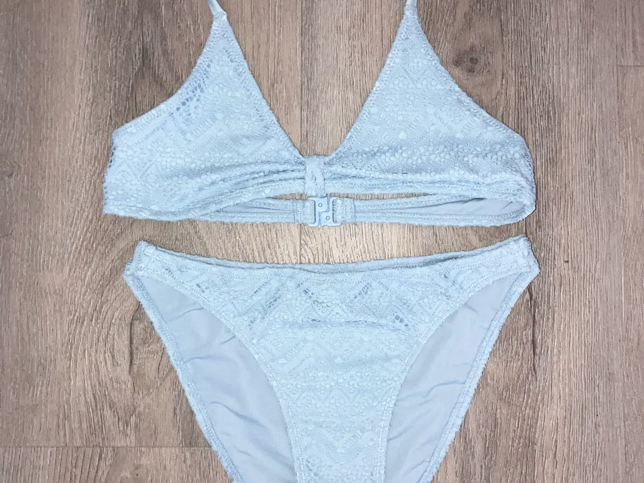 Billede 3 - Bikini og skørt str. 146/152