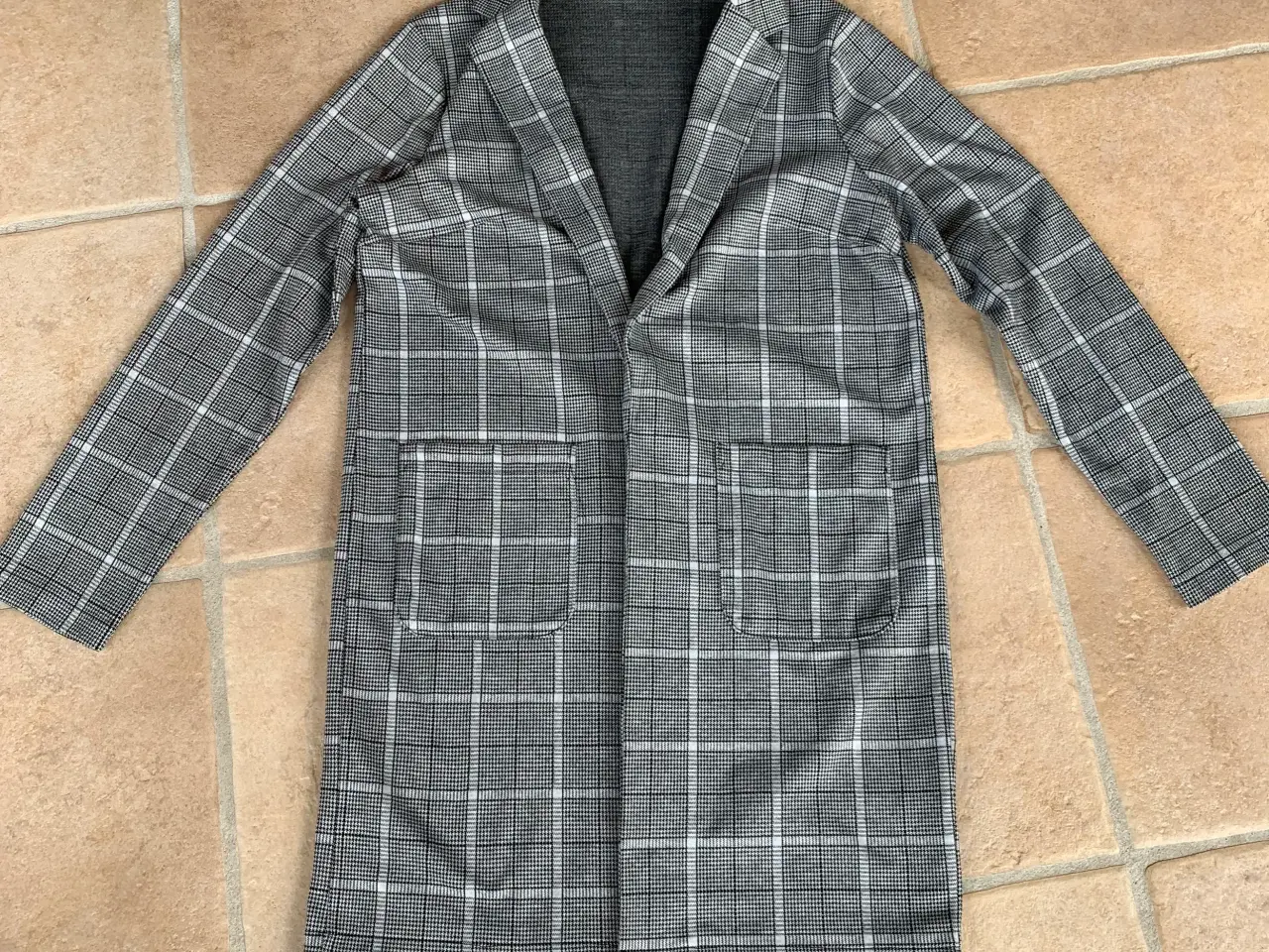 Billede 1 - Pieces jakke cardigan str.L