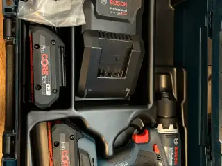 BOSCH Skruemaskine / Boremaskine