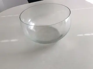 Rigtig stor glas skål