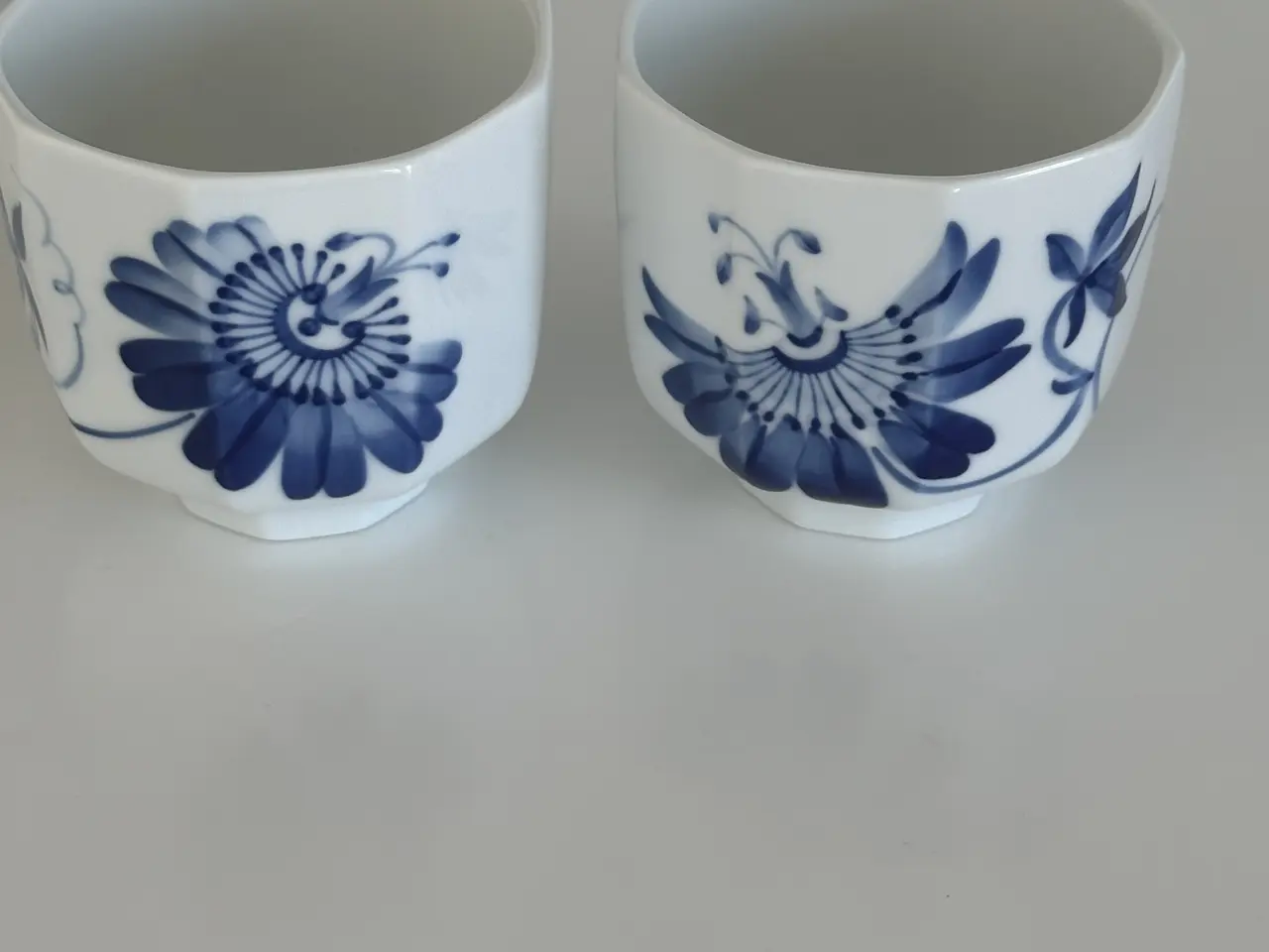 Billede 2 - Royal Copenhagen Blomst multicups, nr 495